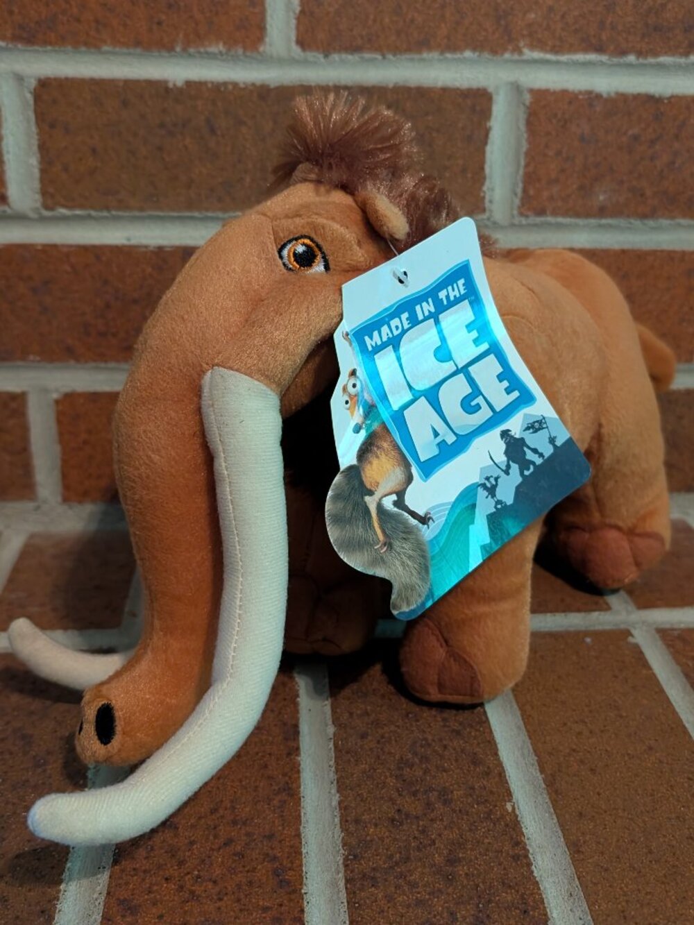 Ice Age Continental Drift Manny Mammoth Plush 2014 Toy Factory Prize Tag HTF